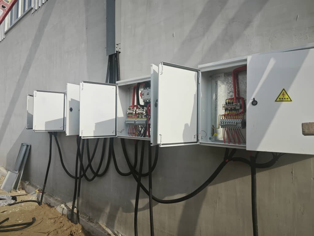 Inverter of 5kva with 8 battries for duplex